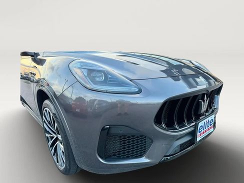 Used 2023 Maserati Grecale Modena AWD/4WD image 15