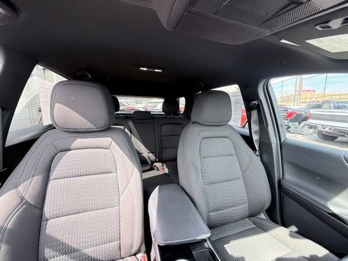 Used 2025 Chevrolet Equinox LT FWD image 26
