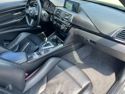 Used 2017 BMW M3 w/ Competition Package RWD image 21