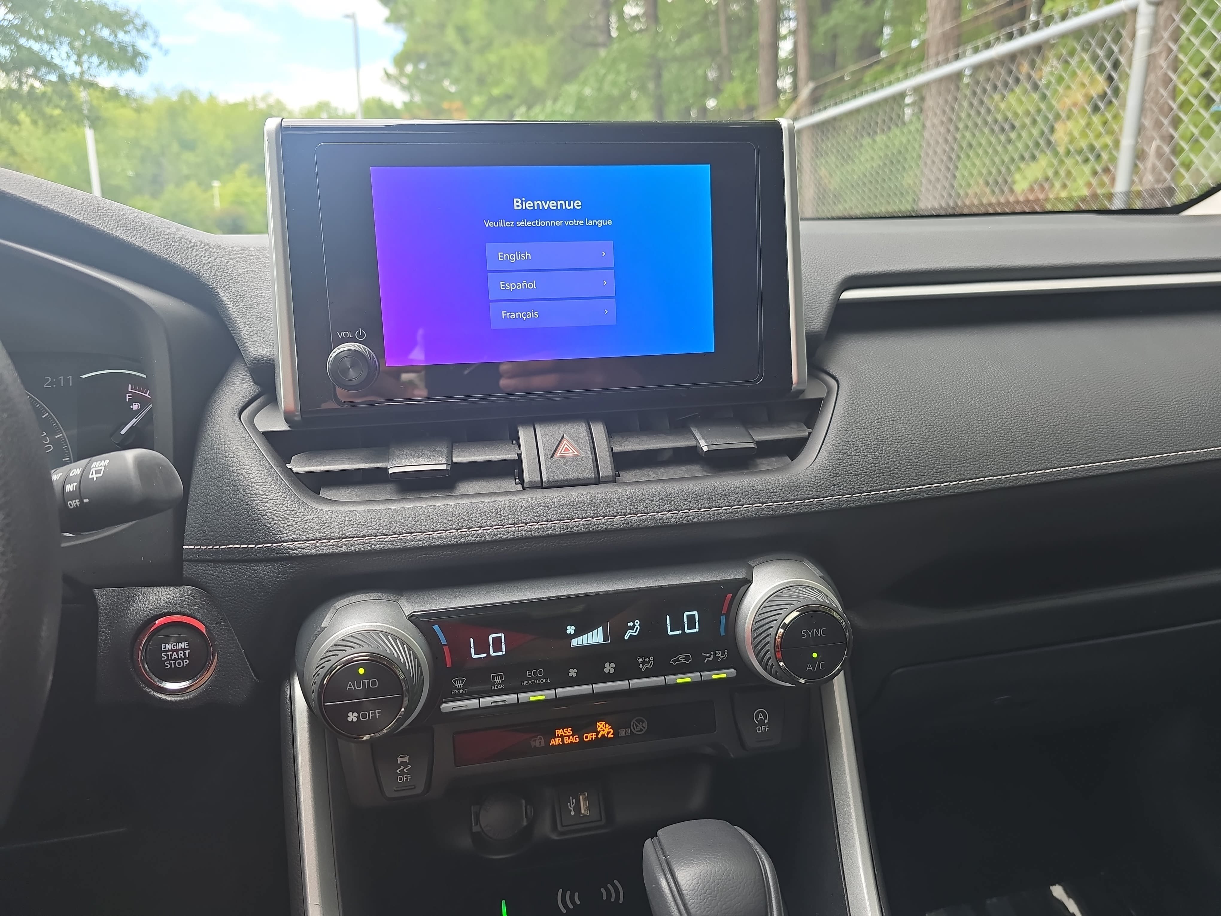 Used 2024 Toyota RAV4 XLE w/ Convenience Package FWD image 19