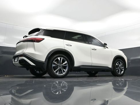 Certified 2023 INFINITI QX60 Luxe w/ Performance Audio Package image 45