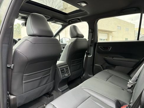 New 2026 Subaru Outback Limited image 13