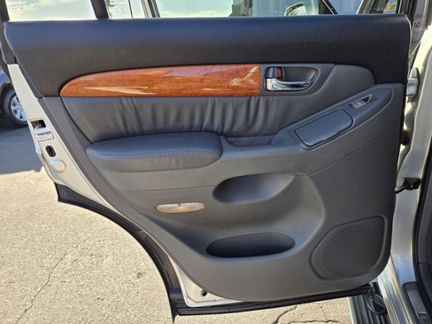 Used 2006 Lexus GX 470 image 11