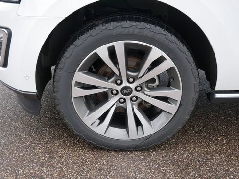 Used 2021 Ford Expedition Max Limited AWD/4WD image 8