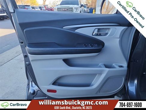 Used 2017 Honda Pilot EX-L image 23