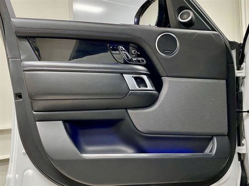 Used 2019 Land Rover Range Rover Autobiography AWD/4WD image 12