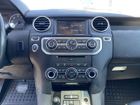 Used 2016 Land Rover LR4 HSE Silver Edition AWD/4WD image 14