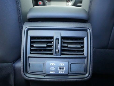 Used 2026 Subaru Forester Premium image 20