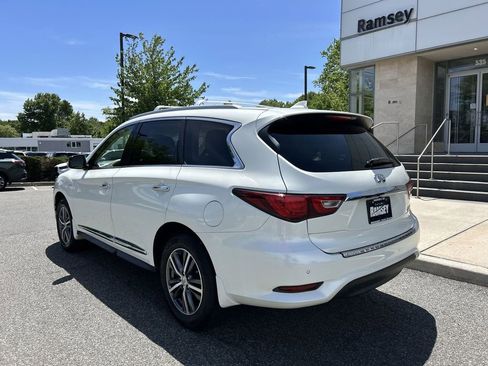 Used 2017 INFINITI QX60 Luxe w/ Premium Plus Package AWD/4WD image 6