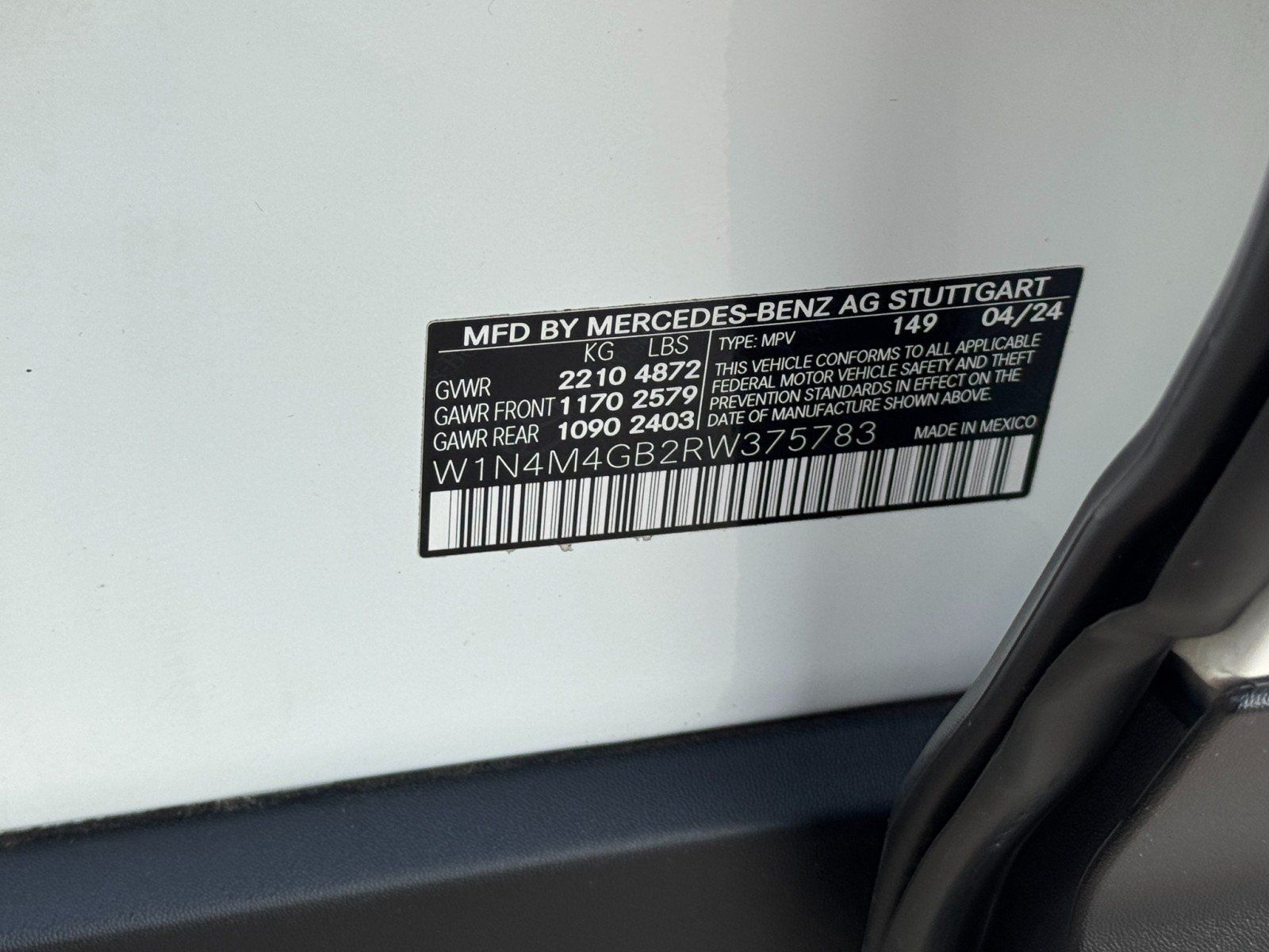 Used 2024 Mercedes-Benz GLB 250 w/ Exclusive Package image 51