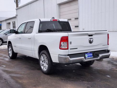 Used 2022 RAM 1500 Big Horn AWD/4WD image 3