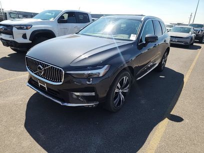 Used 2023 Volvo XC60 B5 Plus w/ Climate Package