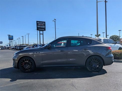 Used 2019 Maserati Levante GranSport image 7