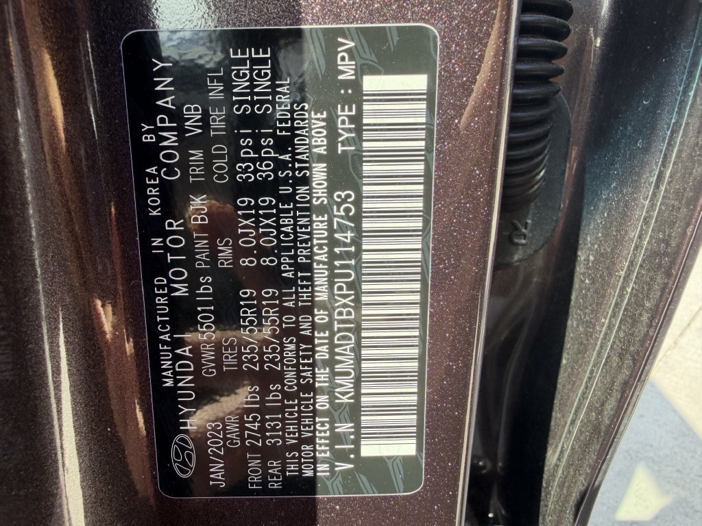 Used 2023 Genesis GV70 2.5T w/ Advanced Package AWD/4WD image 28