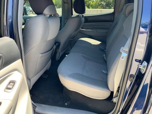 Used 2013 Toyota Tacoma PreRunner w/ TRD Off-Road Pkg RWD image 11