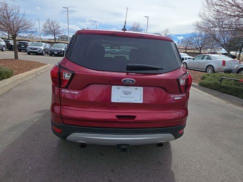 Used 2019 Ford Escape Titanium image 6