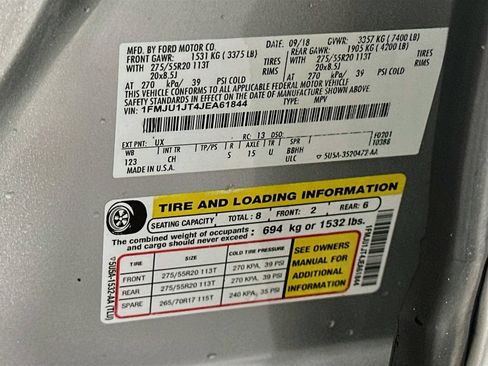 Used 2018 Ford Expedition XLT w/ Equipment Group 202A AWD/4WD image 37