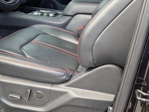 Used 2023 Ford Expedition Max Limited image 13