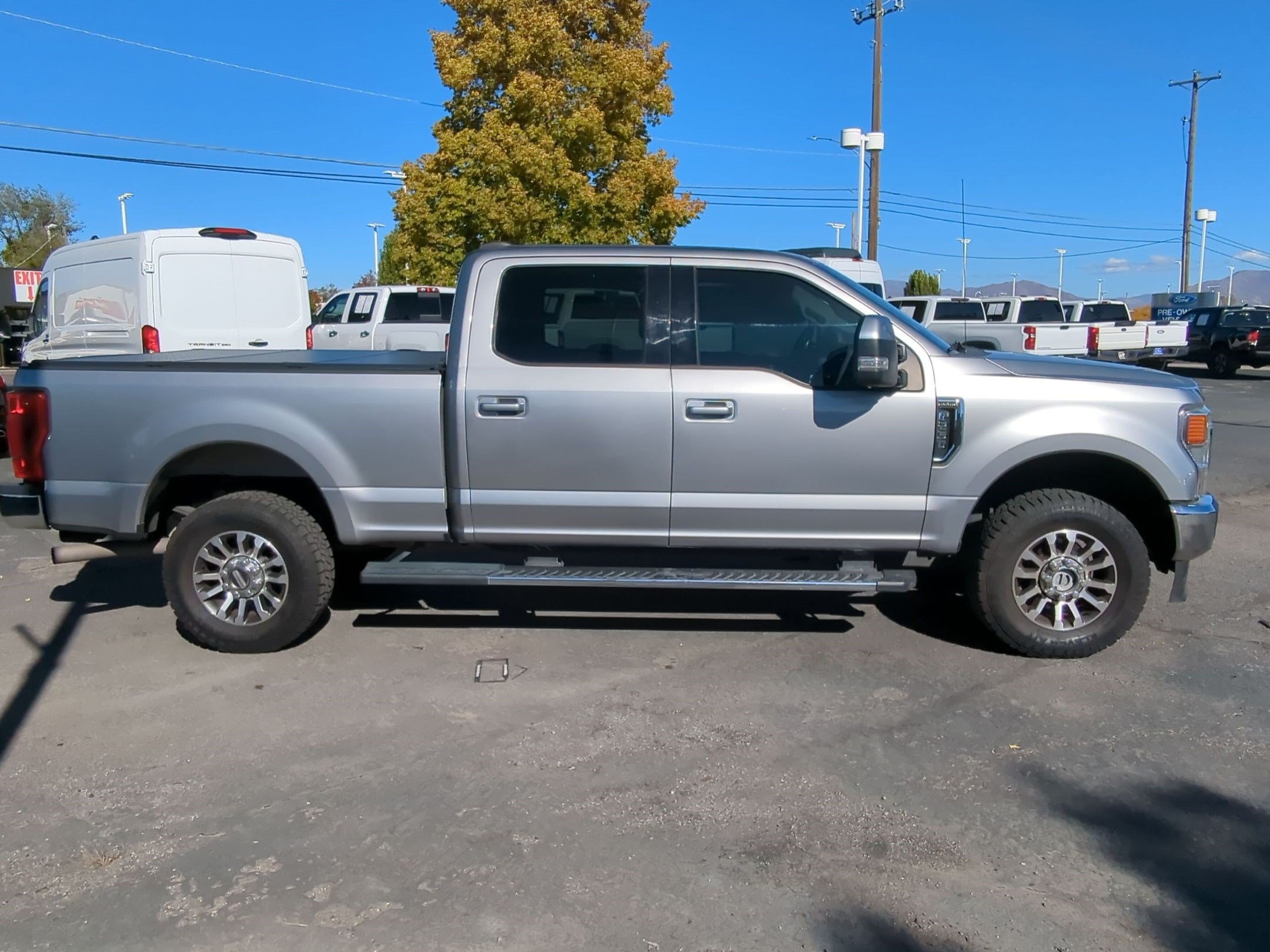 Used 2020 Ford F250 Lariat w/ Lariat Value Package AWD/4WD image 2