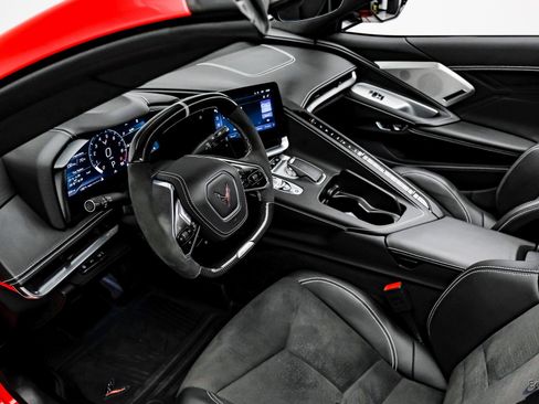 Used 2025 Chevrolet Corvette Z06 w/ Battery Protection Package image 36