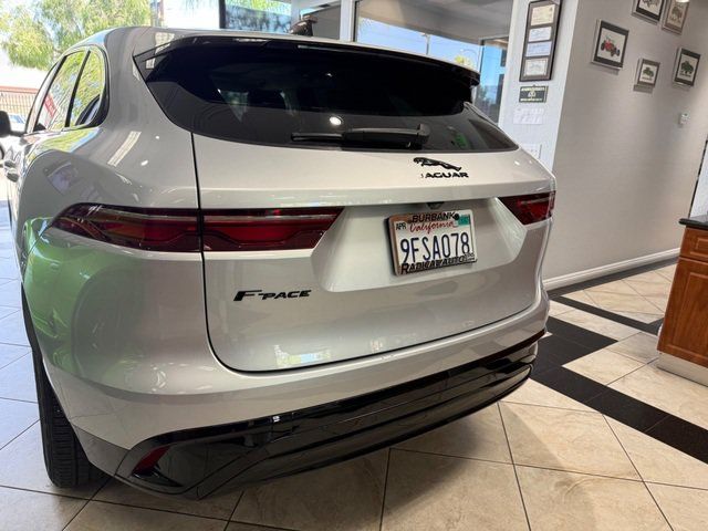 Used 2023 Jaguar F-PACE S AWD/4WD image 16