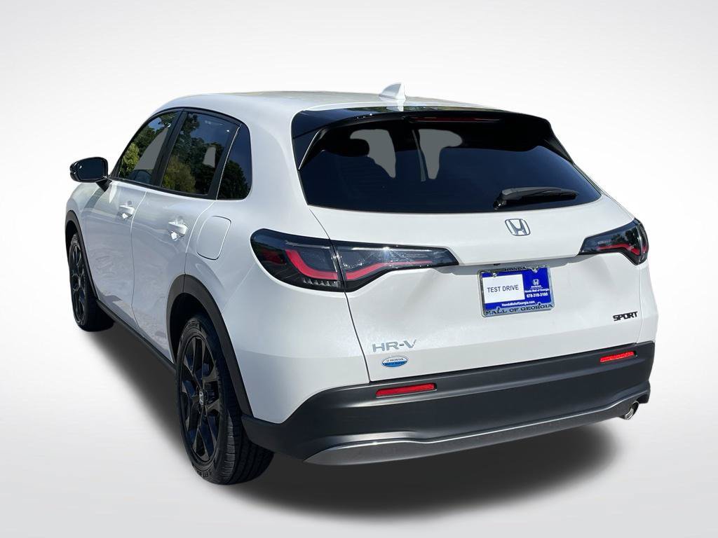 Certified 2025 Honda HR-V Sport image 4