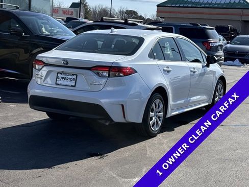 Used 2024 Toyota Corolla LE image 3