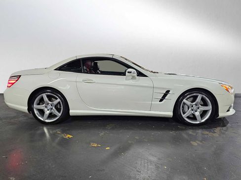 Used 2013 Mercedes-Benz SL 550 image 2