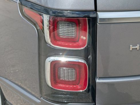 Used 2020 Land Rover Range Rover HSE AWD/4WD image 14