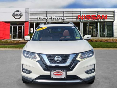 Used 2019 Nissan Rogue SL w/ Premium Package AWD/4WD image 2