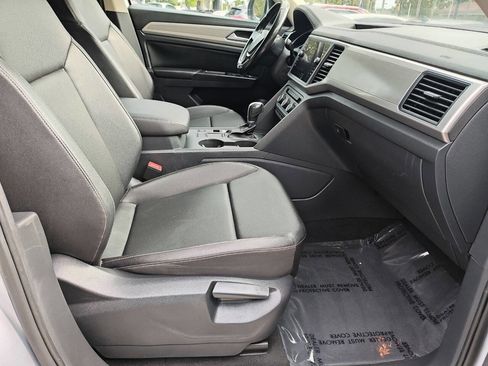 Used 2018 Volkswagen Atlas SE FWD image 48