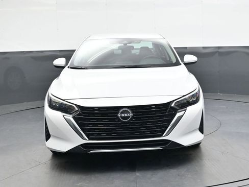 Certified 2025 Nissan Sentra S image 10