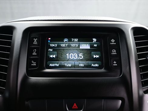 Used 2014 Jeep Cherokee Latitude image 17