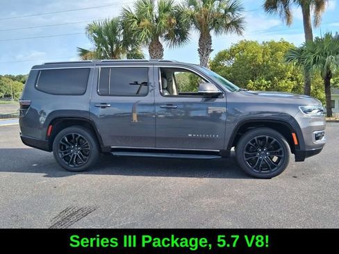 Used 2022 Jeep Wagoneer Series III w/ Convenience Group I RWD image 8