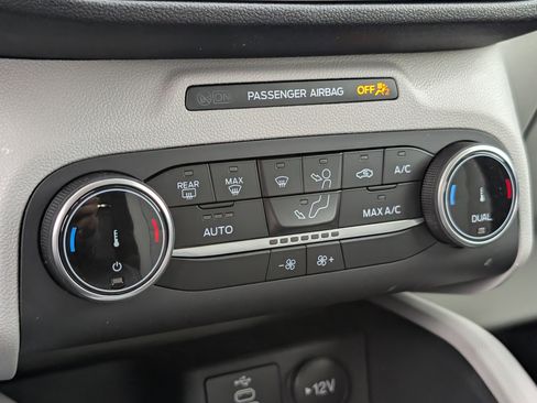 New 2026 Ford Escape Active image 17