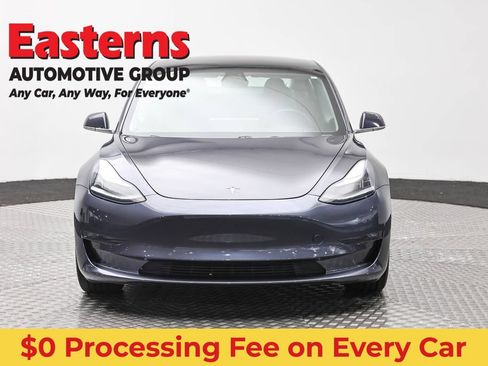 Used 2018 Tesla Model 3 Long Range AWD/4WD image 2