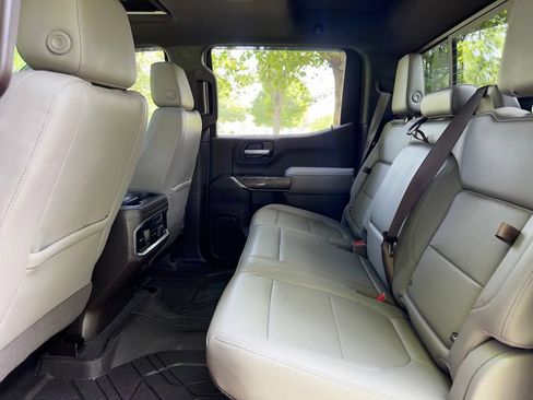 Used 2019 Chevrolet Silverado 1500 LTZ w/ LTZ Premium Package AWD/4WD image 25