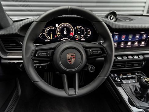 Used 2026 Porsche 911 GT3 RWD image 22