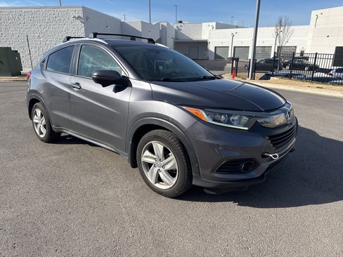 Used 2019 Honda HR-V EX-L image 2