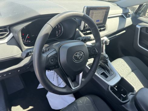 Certified 2025 Toyota RAV4 XLE w/ Convenience Package AWD/4WD image 21