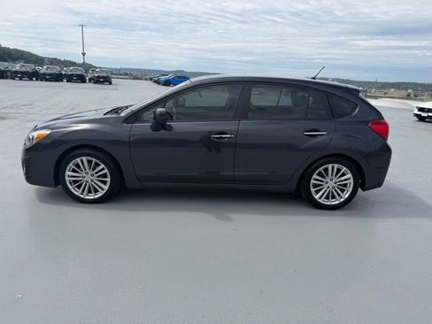 Used 2013 Subaru Impreza 2.0i Limited w/ Popular Pkg 1 AWD/4WD image 6