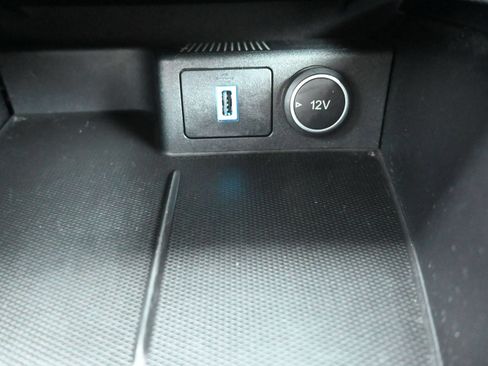 Used 2020 Ford Escape SE FWD image 21