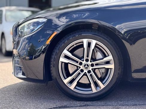 Used 2023 Mercedes-Benz E 350 4MATIC Sedan image 10