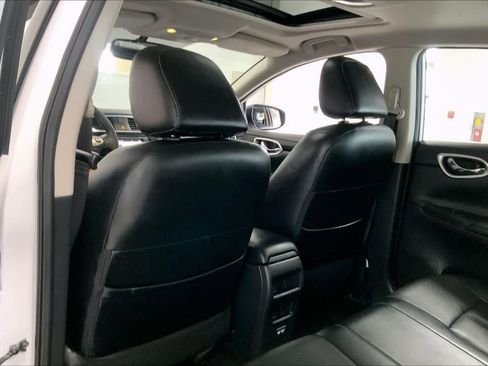 Used 2018 Nissan Sentra SL image 11