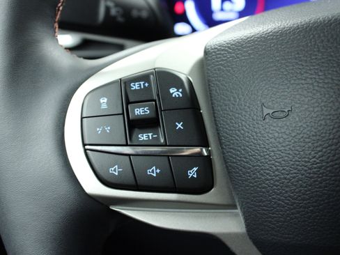 New 2026 Ford Explorer Active w/ Active Comfort Package image 21