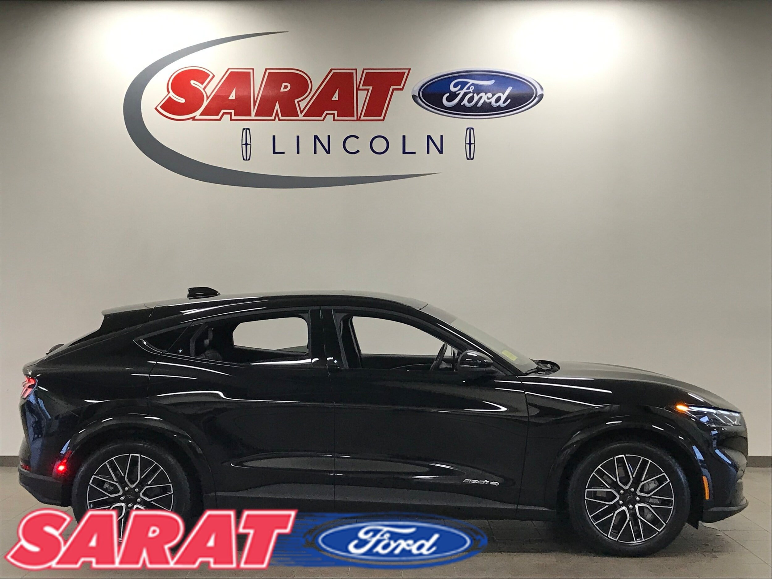 Used 2025 Ford Mustang Mach-E Premium w/ Interior Protection Package AWD/4WD image 1