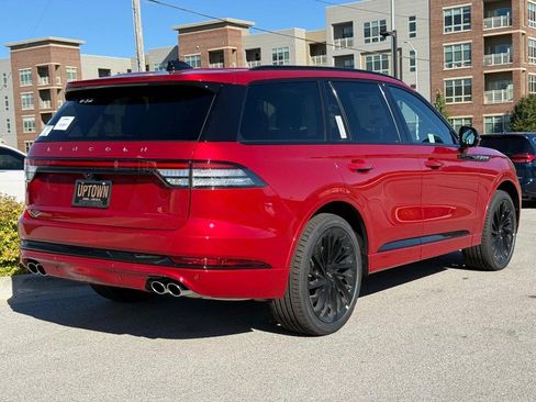 New 2026 Lincoln Aviator Reserve w/ Jet Appearance Package image 3