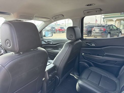 Used 2023 GMC Acadia SLT AWD/4WD image 48