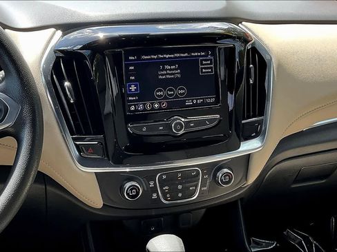 Certified 2023 Chevrolet Traverse LS w/ Midnight/Sport Edition FWD image 7