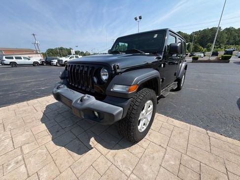 Used 2020 Jeep Wrangler Unlimited Sport S AWD/4WD image 8